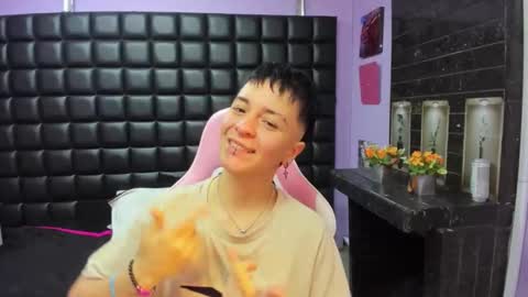 hannah online show from November 20, 2:17 pm