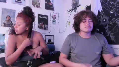 Sam and Nico online show from September 19, 4:51 pm