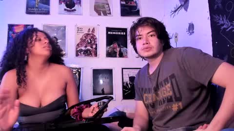 Sam and Nico online show from April 16, 2:56 am