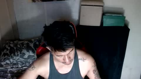 Snapshot of hothunkybear23 chatting on March 15, 5:57 am Khel online show from March 15, 5:57 am