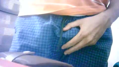 Hot India online show from December 19, 7:10 pm