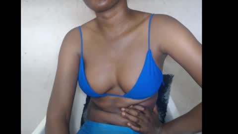 hotjessie0 online show from November 26, 6:36 am