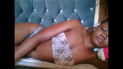 LOYCE online show from November 10, 8:02 am