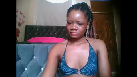 LOYCE online show from November 11, 12:38 pm