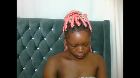 LOYCE online show from February 18, 4:19 am