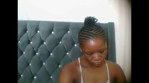 LOYCE online show from March 9, 11:25 am