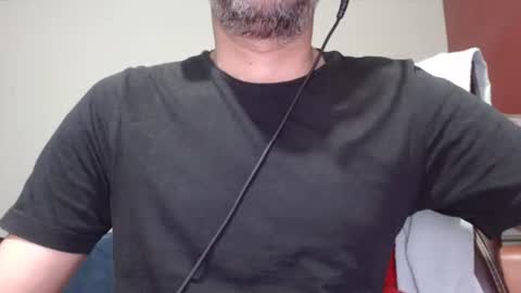 James-Hotxx online show from May 8, 8:25 pm