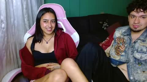 Eevee  Zoro online show from May 16, 12:18 am