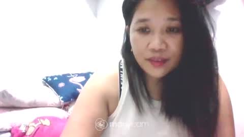 hotlavender online show from December 12, 4:37 am