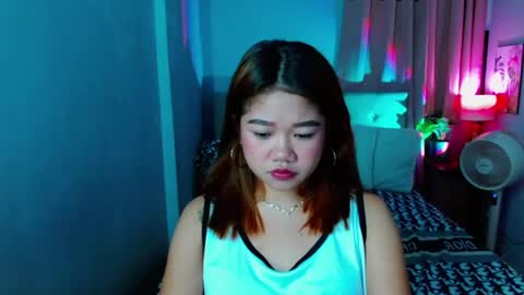 Snapshot of hotlayla_ chatting on January 27, 11:54 am Layla online show from January 27, 11:54 am