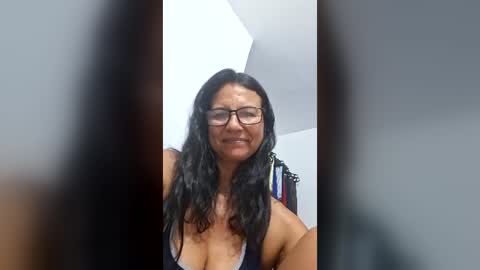 hotleny online show from June 16, 3:31 am