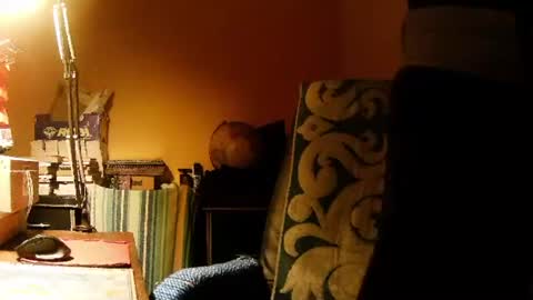 Snapshot of hotleopold chatting on January 6, 9:43 pm hotleopold online show from January 6, 9:43 pm