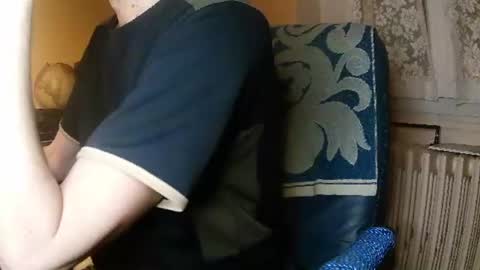 Snapshot of hotleopold chatting on February 15, 11:36 pm hotleopold online show from February 15, 11:36 pm