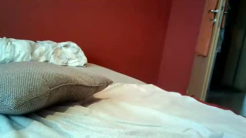 Makenzie online show from January 29, 9:33 am