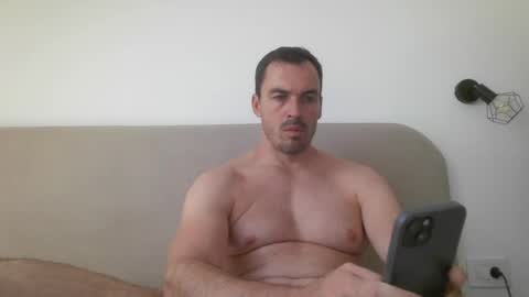 Snapshot of hotmanhotman93 chatting on July 25, 10:24 am Rick online show from July 25, 10:24 am