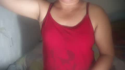 Snapshot of hotmatureladyxxx chatting on December 9, 5:07 am hotmatureladyxxx online show from December 9, 5:07 am