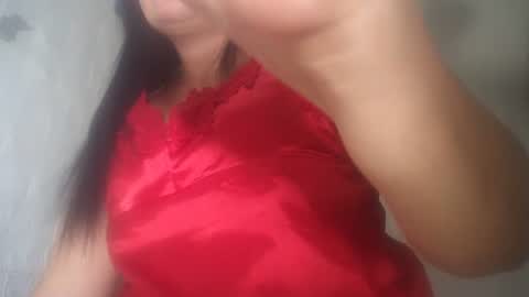 Snapshot of hotmatureladyxxx chatting on December 10, 10:37 pm hotmatureladyxxx online show from December 10, 10:37 pm