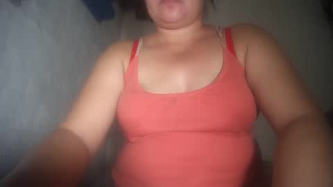 Snapshot of hotmatureladyxxx chatting on December 15, 10:15 pm hotmatureladyxxx online show from December 15, 10:15 pm