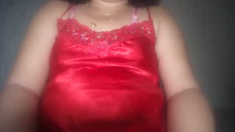 Snapshot of hotmatureladyxxx chatting on January 24, 11:23 pm hotmatureladyxxx online show from January 24, 11:23 pm