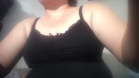 Snapshot of hotmatureladyxxx chatting on February 13, 9:20 am hotmatureladyxxx online show from February 13, 9:20 am