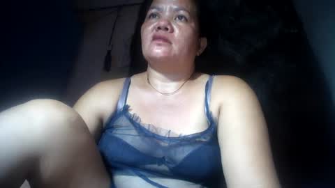 Snapshot of hotmatureladyxxx chatting on July 16, 12:49 am hotmatureladyxxx online show from July 16, 12:49 am
