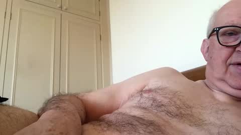 hotmuff99 online show from January 11, 8:54 am