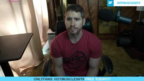 hotmuscles6t9 online show from April 20, 2:20 pm