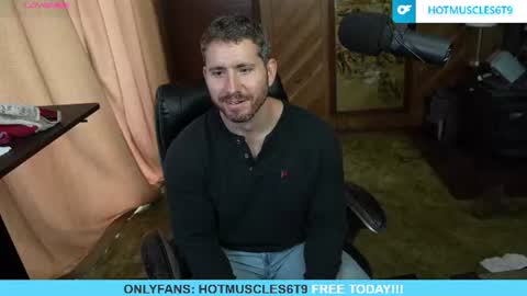 hotmuscles6t9 online show from June 23, 3:43 pm