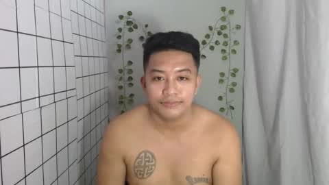 Snapshot of hotnielkhalifa chatting on October 5, 1:42 pm neilkhalifa online show from October 5, 1:42 pm