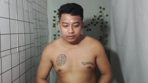 Snapshot of hotnielkhalifa chatting on October 22, 7:57 pm neilkhalifa online show from October 22, 7:57 pm