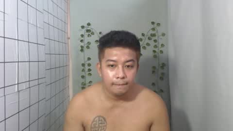 Snapshot of hotnielkhalifa chatting on November 6, 2:34 am neilkhalifa online show from November 6, 2:34 am