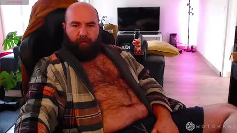 Hotokkar online show from April 5, 8:00 am