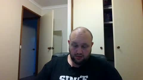 hotrodder323 online show from December 6, 9:10 am