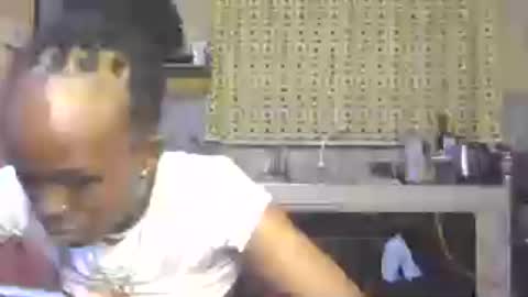 Snapshot of hotsassyqueen219667 chatting on July 9, 6:12 pm Kichuna online show from July 9, 6:12 pm