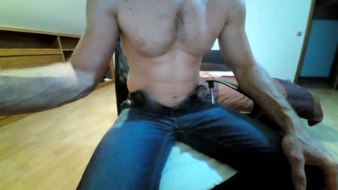 Snapshot of hotsexyalex chatting on July 29, 7:01 pm Alex online show from July 29, 7:01 pm