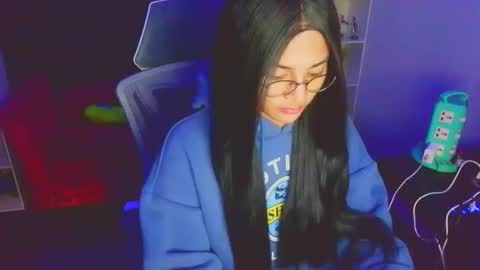 Snapshot of hotsexyaprilxxx chatting on March 20, 7:41 pm your hot sexy april online show from March 20, 7:41 pm