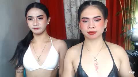 Snapshot of hotsinfulbabes_savana chatting on May 12, 1:25 am Savana olala online show from May 12, 1:25 am