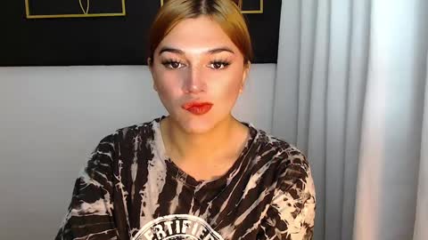 STELLA online show from December 4, 4:54 am