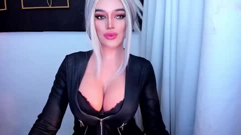 STELLA online show from March 10, 11:43 pm