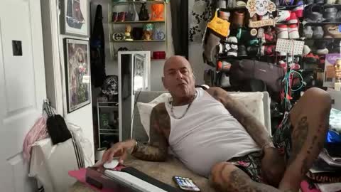 hotstuff775616 online show from February 17, 3:14 am