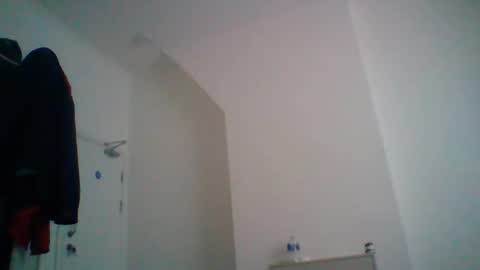 hotsurfdude1992 online show from October 23, 4:17 pm