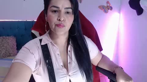 Snapshot of hotsweet_69 chatting on April 28, 5:01 am hotsweet 69 online show from April 28, 5:01 am