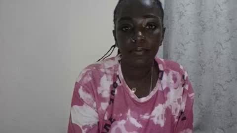 Snapshot of hott_amalia chatting on November 9, 8:18 pm Amalia online show from November 9, 8:18 pm