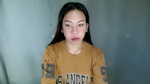 jelaigrande  online show from April 20, 10:33 pm