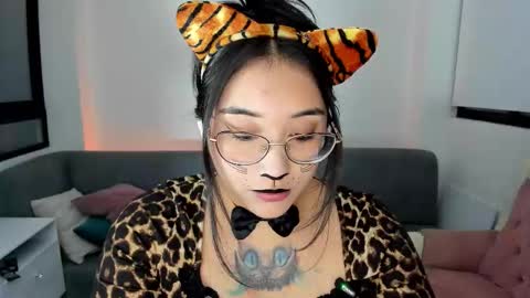 AMY online show from November 13, 9:03 pm