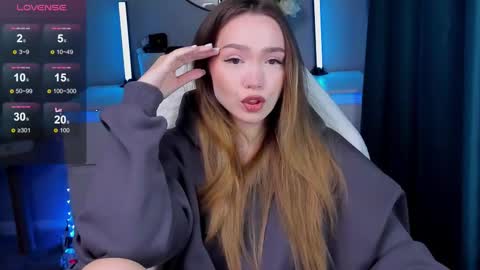 hello Im Eva online show from October 4, 9:02 pm