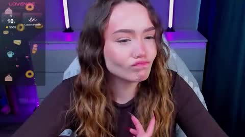 hello Im Eva online show from February 24, 8:23 am