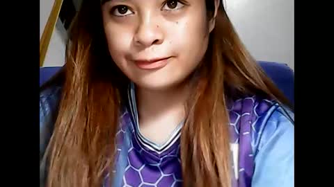 Leen online show from February 14, 1:29 pm