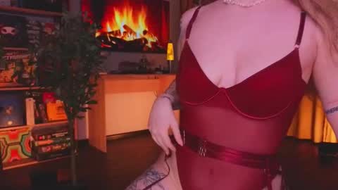 Jane  online show from February 21, 7:04 pm