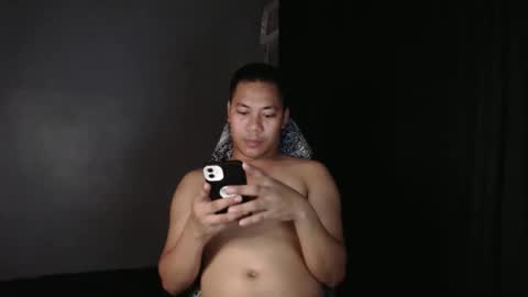 hottie_kyle69 online show from April 22, 10:50 am